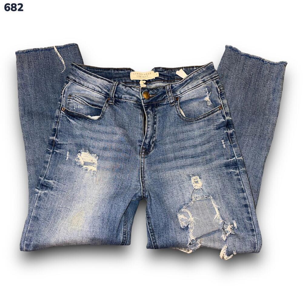 682 Streetwear Society Skinny Jeans Size 7 Stretchy Destroyed High Rise Mom